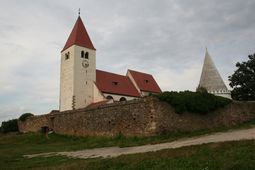 Friedersbach. Ansicht der Kirche von SW (2008) - © Gerhard Reichhalter