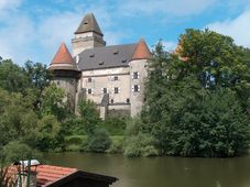 Heidenreichstein. Ansicht der Burg von S (2003) - © Patrick Schicht