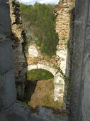 Hohenstein. Blick in die Burgkapelle von W (2006) - © Thomas Zoder