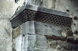 Hohenstein. Kämpferkapitell der Burgkapelle (1987) - © Leopold Mayböck