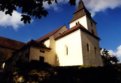 Rastbach. Ansicht der Burgkapelle (1999) - © Gerhard Reichhalter