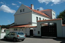 Richterhof. Ansicht des Sitzes von NW (2008) - © Thomas Kühtreiber