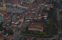 Gatterburg. Luftbild des Schlosses von S (2004) - © Gabriele Scharrer-Liška