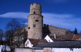 Laa. SW-Seite der Burg (2001) - © Thomas Zoder