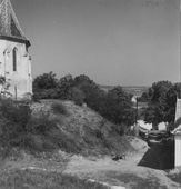 Stinkenbrunn. Der O-Abhang des ehem. Hausberges auf einem historischen Foto - © aus: Schad’n: Bildatlas